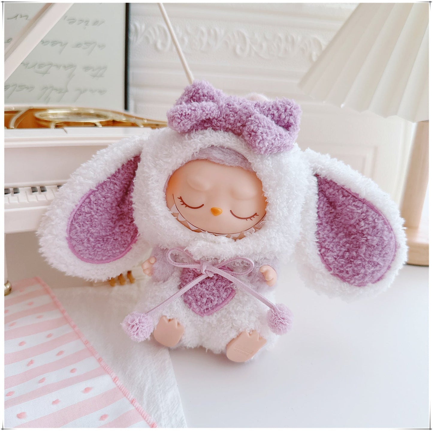 Clothes only)Adorable White Dress-Up Outfit for 17cm Labubu: Cute Bunny Heartbeat Bunny Set - Perfect for Stylish Playtime Adventures