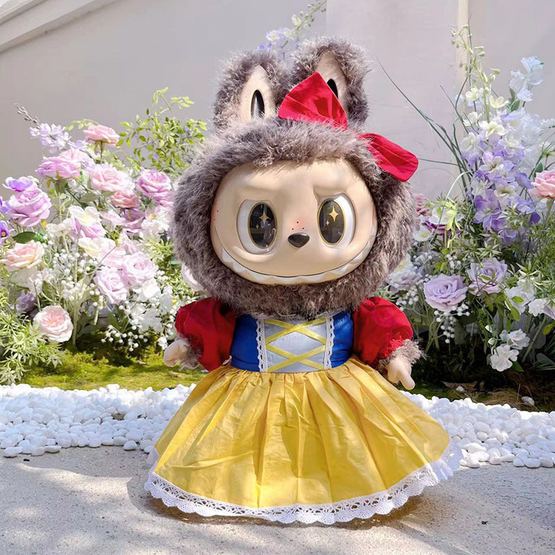 Only Clothes for Sale] Unleash Your Inner Royalty with the Queen Red Cloak - Perfectly Tailored for 58cm ZIMOMO Labubu Dolls, a Must-Have for Collectors!